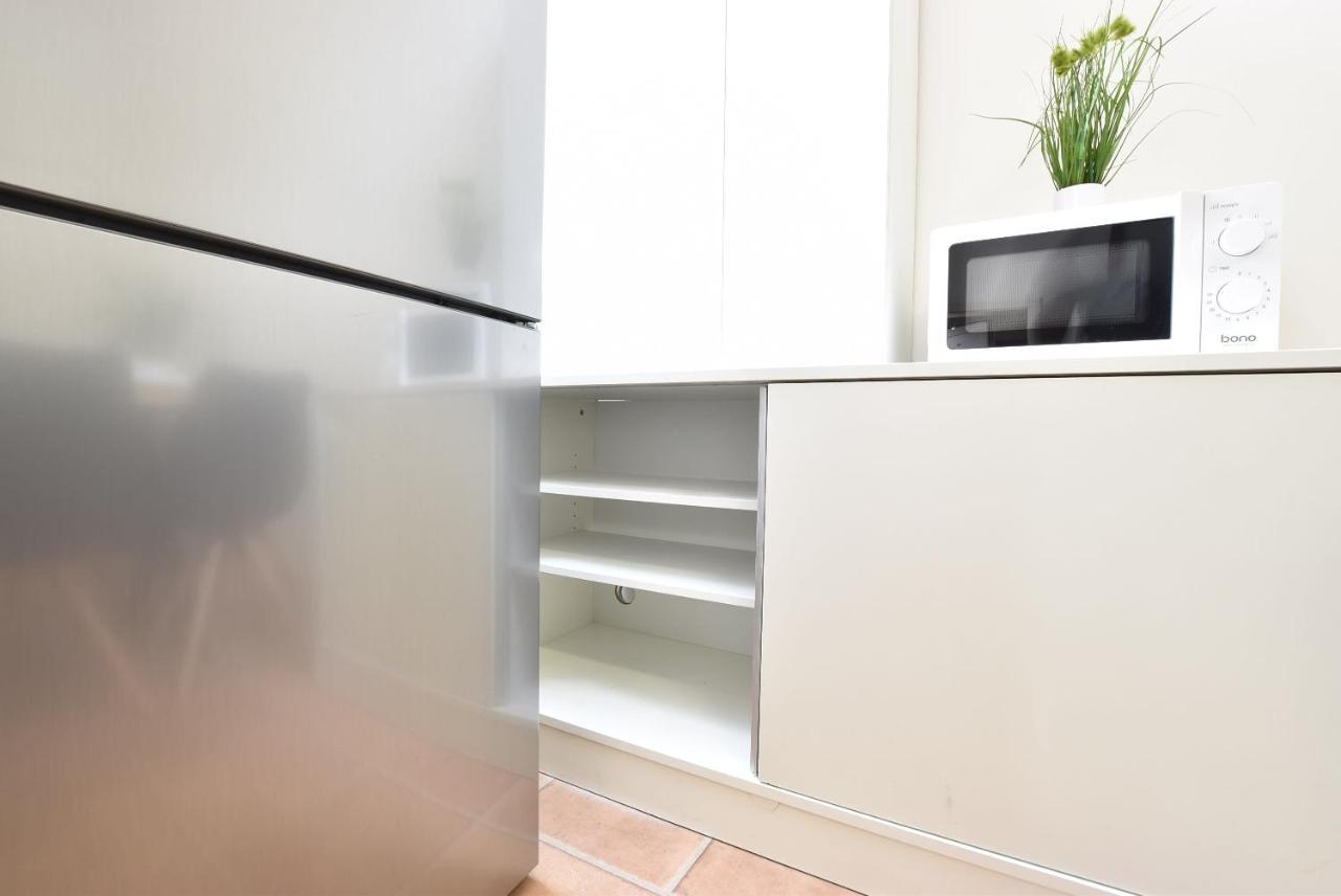 Riesiges Zentrales Apartment Mit Parkplatz อินส์บรุค ภายนอก รูปภาพ